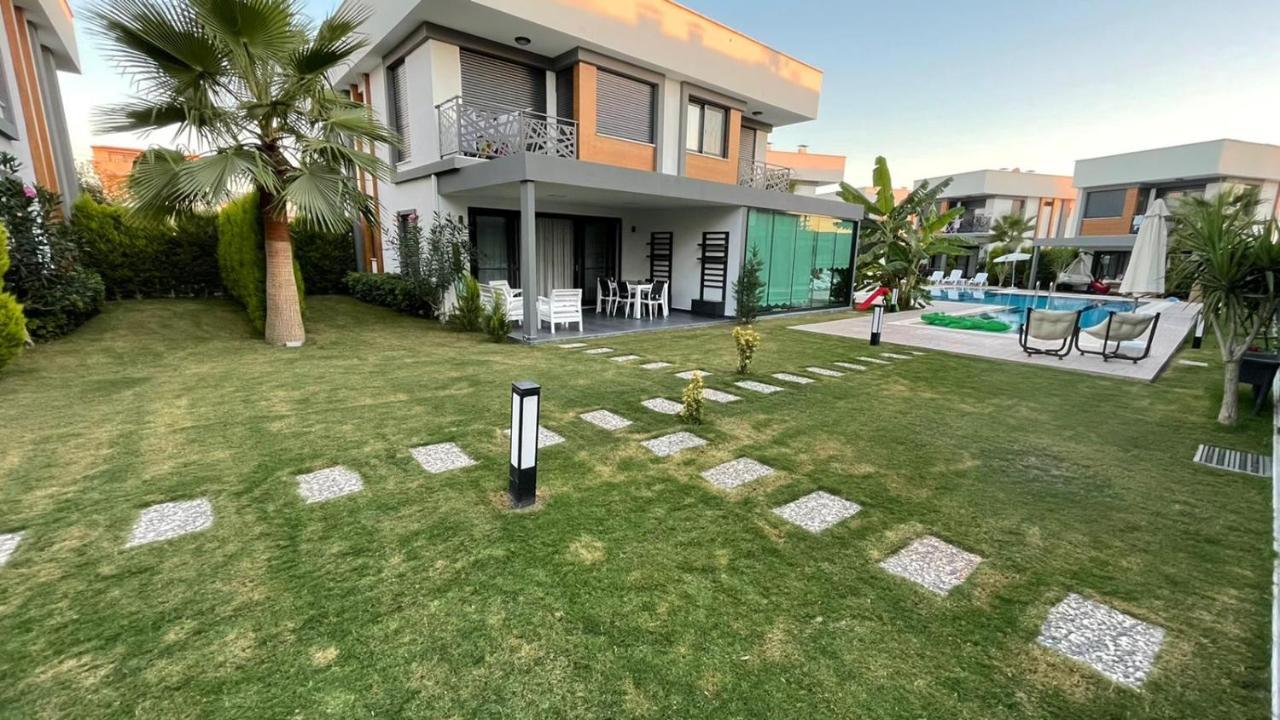 Yilmaz Dream Villa *