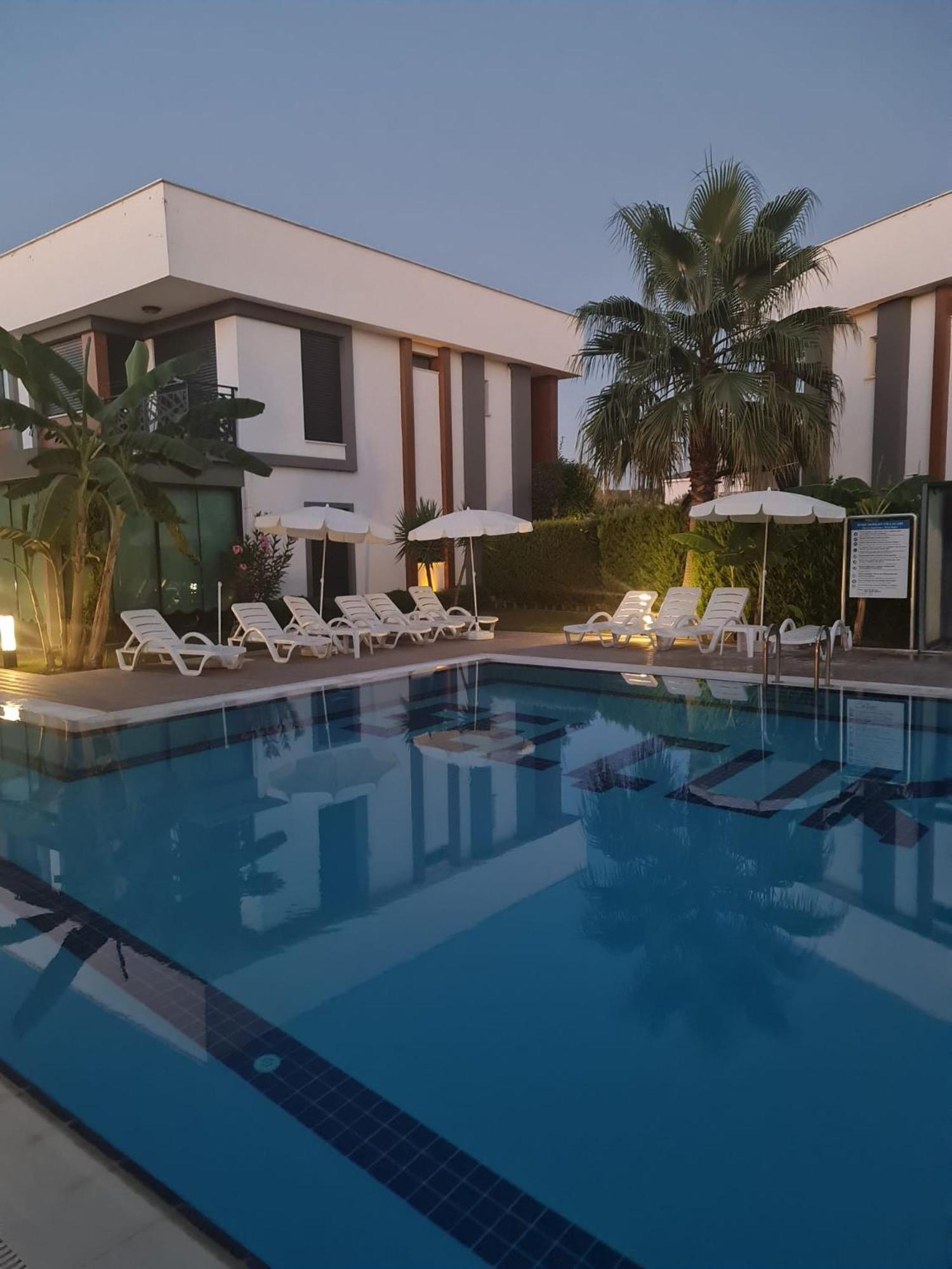 Yilmaz Dream Villa *