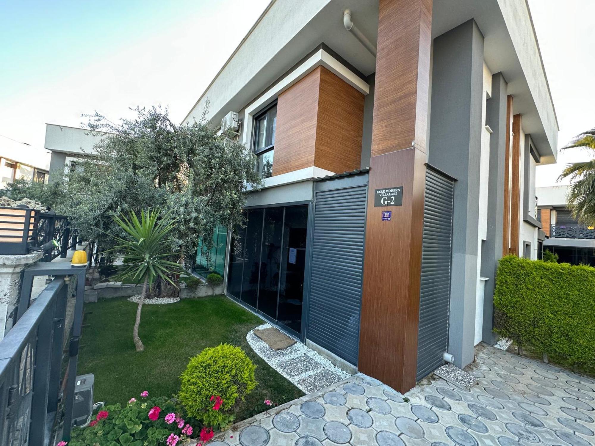 Yilmaz Dream Villa *